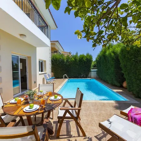Imagine You And Your Family Renting This Luxury Villa In Paralimni, Minutes From The Beach, Protaras Villa 1486