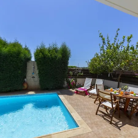 Imagine You And Your Family Renting This Luxury Villa In Paralimni, Minutes From The Beach, Protaras Villa 1486