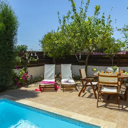 Imagine You And Your Family Renting This Luxury Villa In Paralimni, Minutes From The Beach, Protaras Villa 1486 * Paralimni
